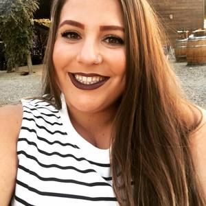 Meet your Posher, Andrea